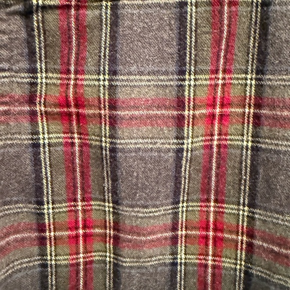 L.L.Bean Scotch Plaid Cotton Flannel Button Down Shirt Woman’s Medium - Picture 4 of 8